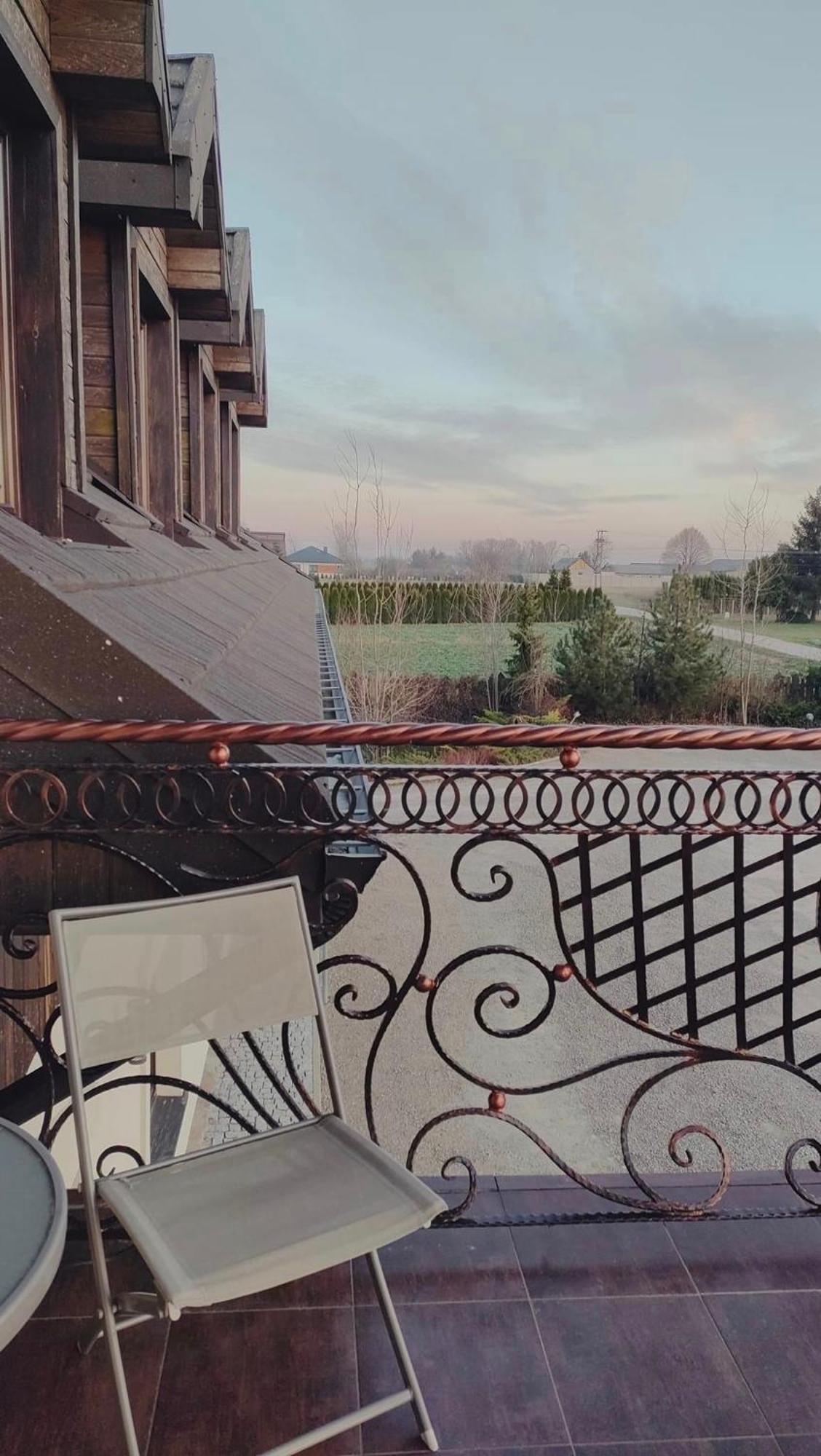 Wojciechow Osrodek Bialy Lew Bed & Breakfast エクステリア 写真