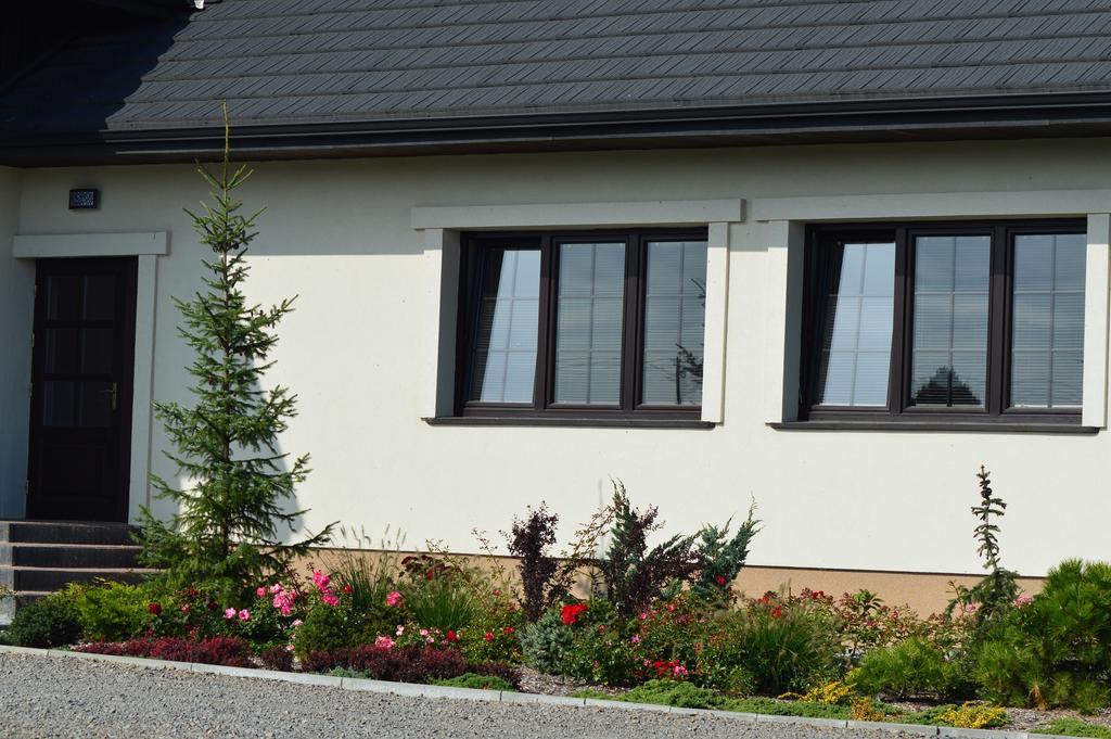 Wojciechow Osrodek Bialy Lew Bed & Breakfast エクステリア 写真