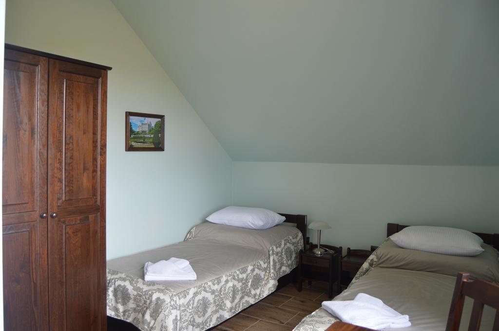 Wojciechow Osrodek Bialy Lew Bed & Breakfast エクステリア 写真