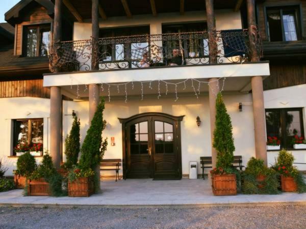 Wojciechow Osrodek Bialy Lew Bed & Breakfast エクステリア 写真